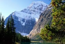 九游娱乐：丹麦羽球公开赛：杨佳敏止步八强.